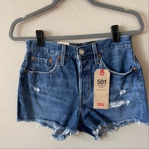 BRAND NEW NEVER WORN 501 high rise levi shorts!!!